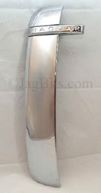 FINISHER VENT CHROME LH ON FRONT FENDER  C2C39346