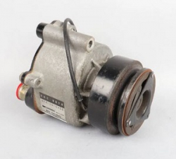USED AIR INJECTION PUMP WITH CLUTCH/PULLEY  EBC4024