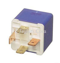 RELAY, A/C BLOWER MOTOR, EITHER SIDE. THIS RELAY IS INSIDE THE BLOWER MOTOR BODY.  JLM771