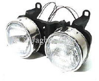 HEADLAMP, COMPLETE ASSEMBLY FOR RIGHT SIDE  LNA4610AK