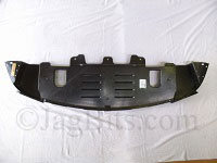 UNDERTRAY VALANCE PANEL, LOCATED UNDER FRONT BUMPER  XR825035